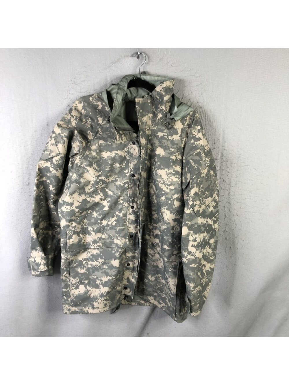 Tennessee Apparel Corp Parka Mens Small UCP Camo Gore-Tex ECWCS Hooded Jacket
